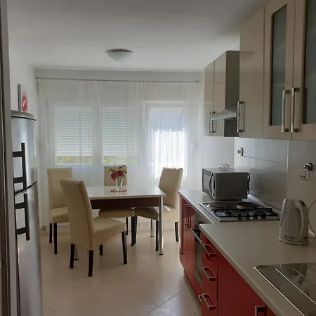 Lana Kastel Stari Apartment